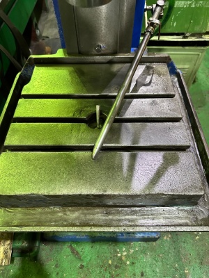 Вертикальный сверлильный универсальный станок 2с50