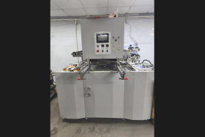 Автоматический пресс для горячего тиснения фольгой