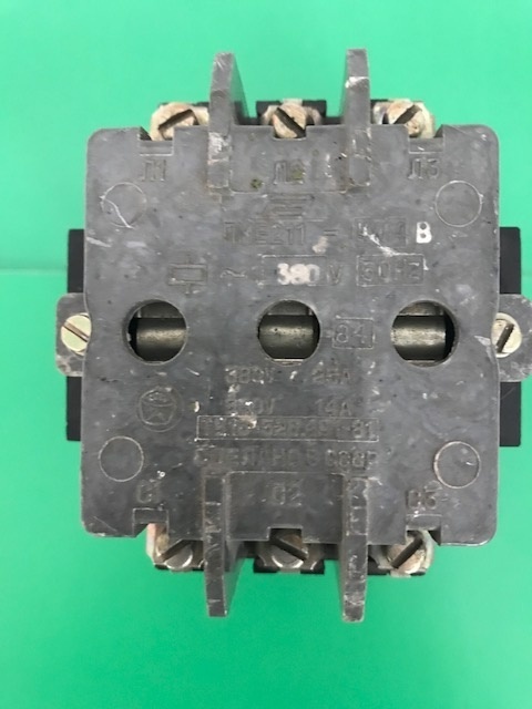 Магнитный пускатель ПМЕ-211