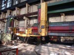 Токарно-карусельный 1580