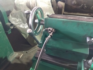 Универсальный токарно-винторезный станок 16К25