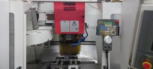 Вертикальный обрабатывающий центр с ЧПУ CINCINNATI MILACRON DART 750