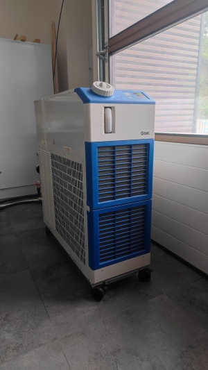 Чиллер SMC HRS090-A-40-M ()