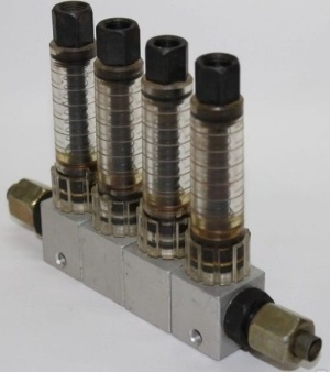 Блок дроссельный смазочный БДИ2, БДИ4, БДИ6