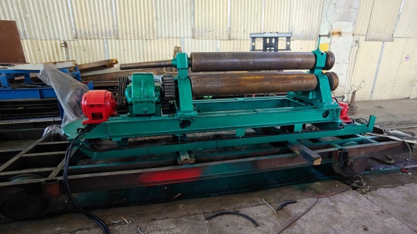 Вальцы. Листогибочная машина ЛВ-1800 (УВ-1800)