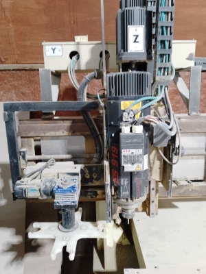 Станок фрезерно-гравировальный