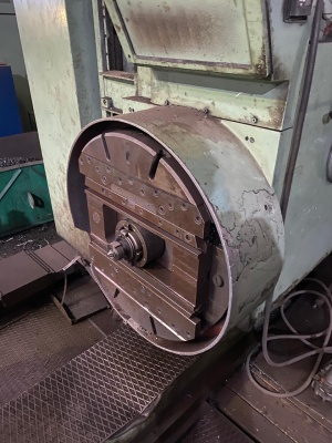 Горизонтально-расточной станок 2е636ф1