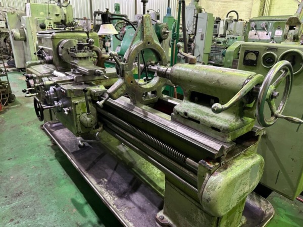 Токарный Винторезный станок из НИИ, 1к62 РМЦ 1500 мм