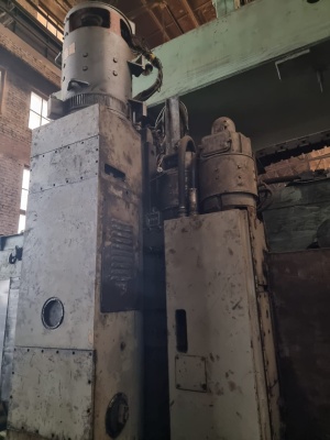 Продольно-фрезерный 6620У портального типа