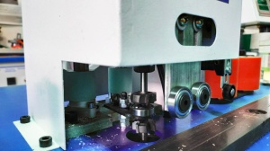 Кромкооблицовочный станок DELTAMACHINERY DM-112