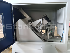 Угловой торцовочный станок с ЧПУ YZ60