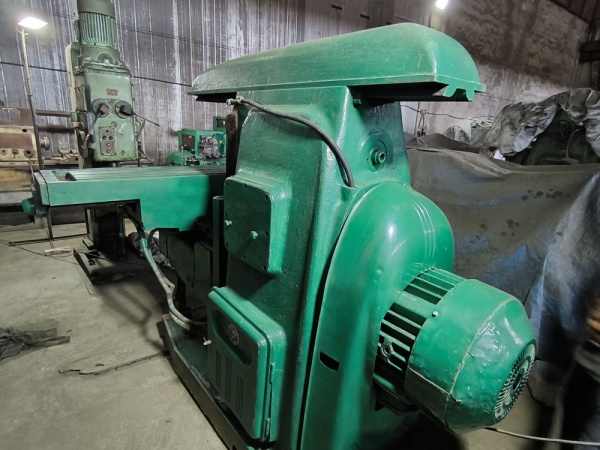 6М83Г Фрезерный станок