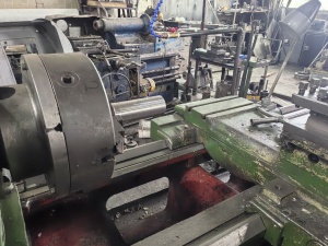 Токарный винторезный 1М63 дип300(163) рмц 2,8 м