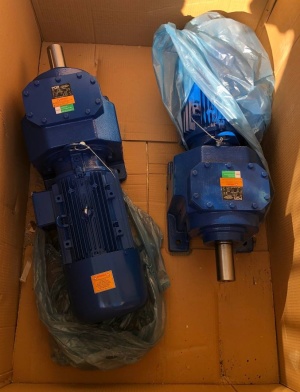 Мотор-редукторы (редукторы, электродвигатели)