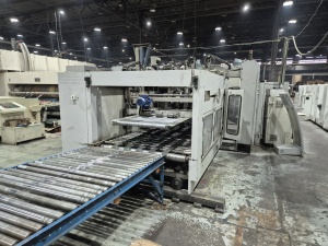 Автоматическая линия ZXE300, 2014 г.в. для изготовления четырехклапанных ящиков из гофрокартона