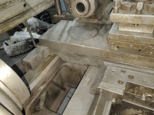 Токарный винторезный 1К62Д