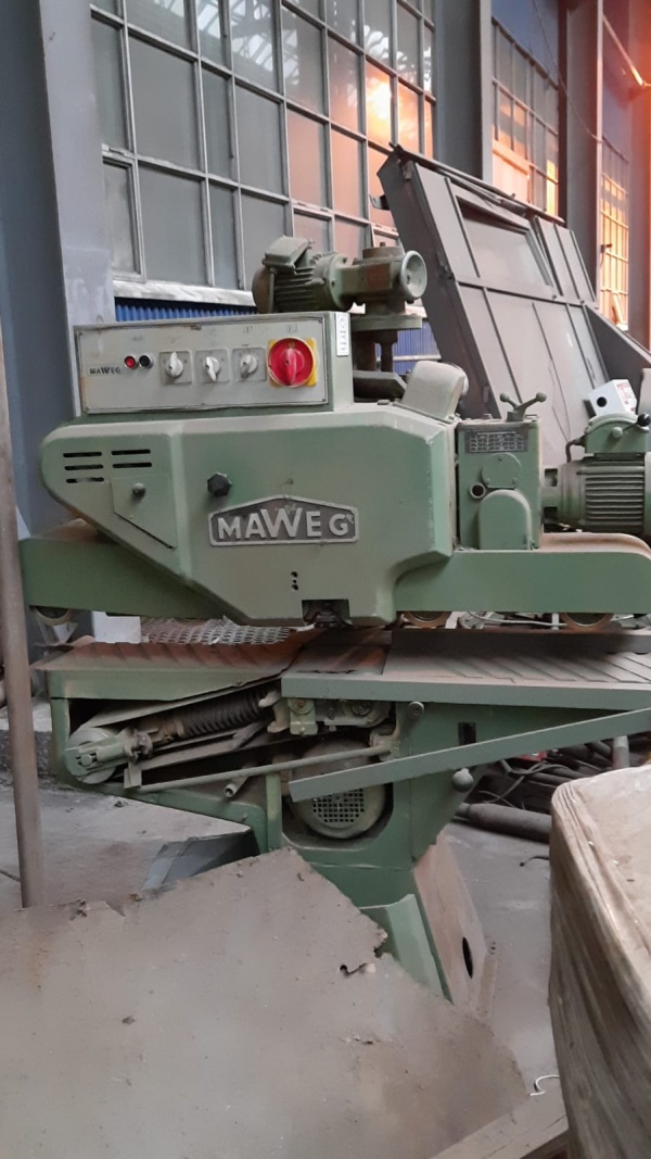 Широколенточная шлифовальная машина непрерывного действия