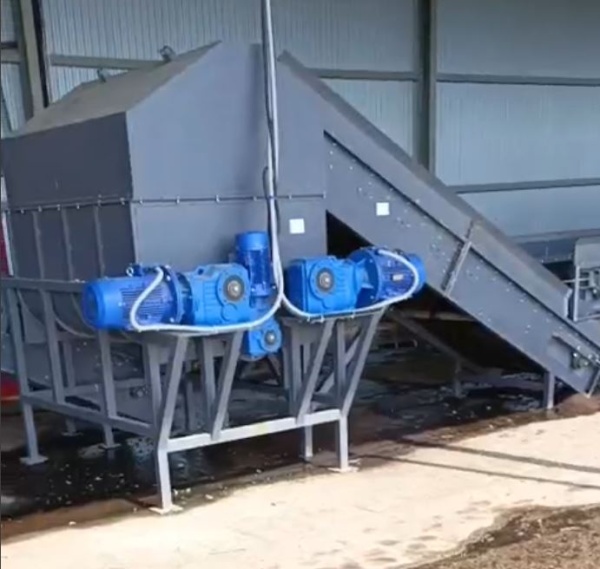 Смеситель грунта, торфа, кормов