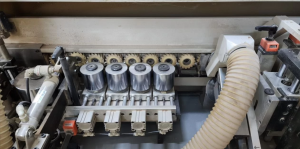 Кромкооблицовочный станок MFB60E