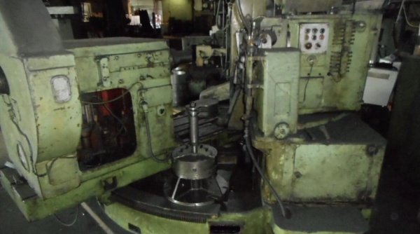 станок зубострогальный для конических колес 5А283