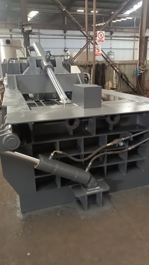 Гидравлический пакетировочный пресс для металлолома Y81F-250A