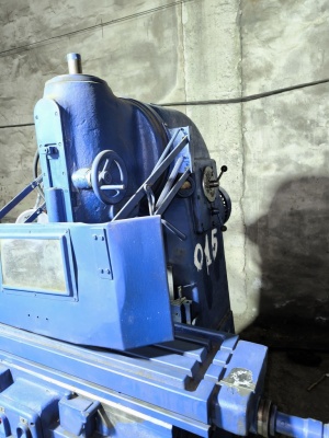 Вертикально фрезерный станок f2-250