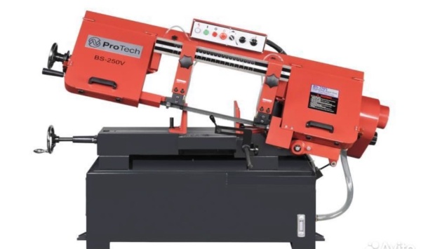 Ручной ленточнопильный станок BS250V
