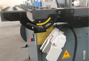 Кромкооблицовочный станок F-50S с ручным управлением