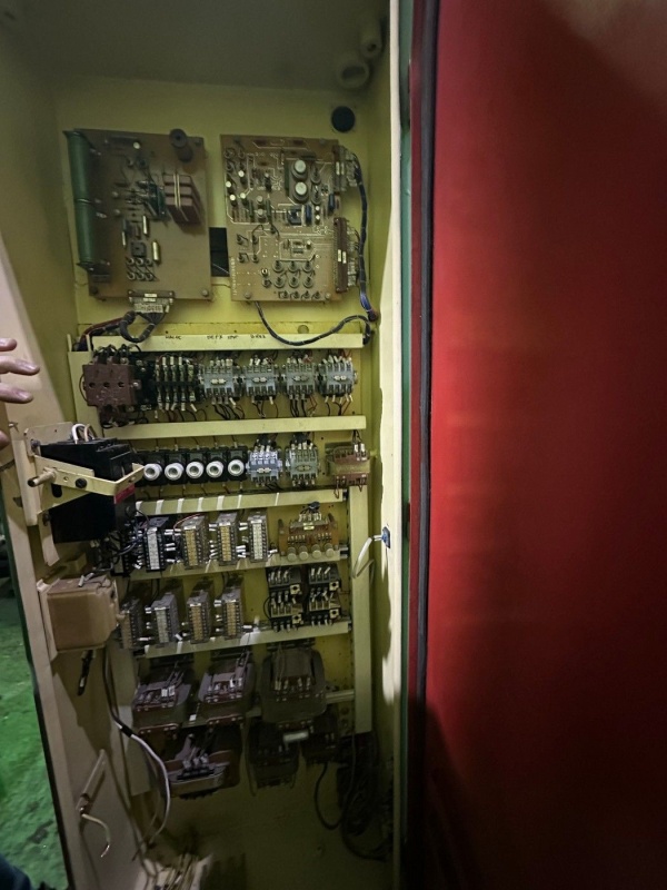 Плоскошлифовальный станок 3д711вф11д 1998 г.в