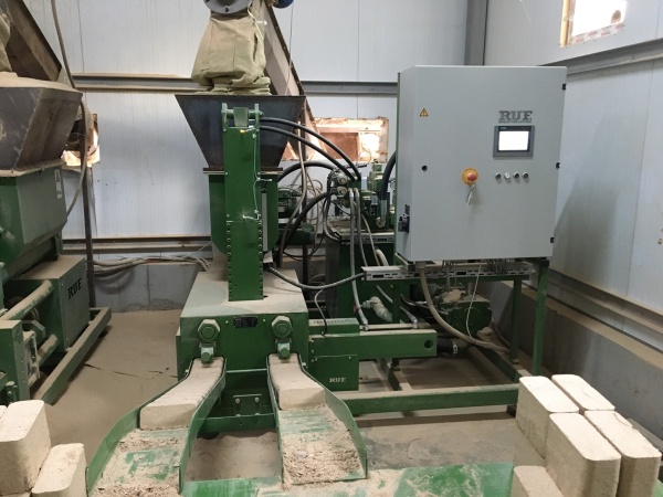 BP 420 RUF пресс гидравлический