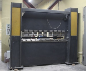 Пресс гибочный ПГГ2000 с 3-мя комплектами оснастки