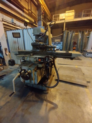 Горизонтально фрезерныи станок 6Р82