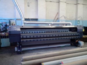 Широкоформатный сольвентный промышленный принтер 3.2 метра