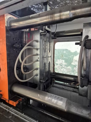 Термопластавтомат HUARONG HRN-400