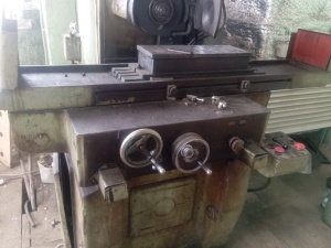 Круглошлифовальные станки 3у132,3д420