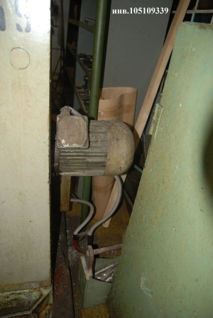 Вертикально-фрезерный станок 6Р11 1981 г.в