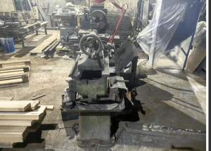 Токарный станок