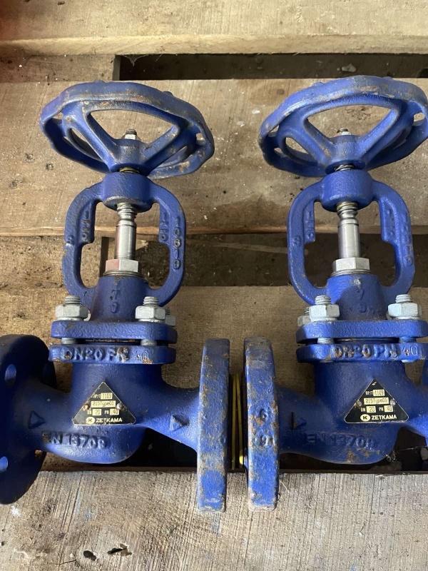 Клапан(вентиль) запорный Zetkama 215 Type 01″ стальной фланцевый. Ду 20. Ру 40