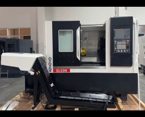 Токарно-фрезерный станок DL55M с ЧПУ Fanuk + программируемая задняя бабка