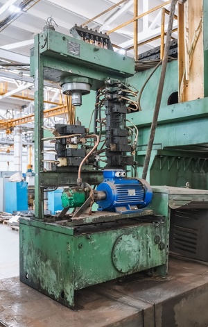 Продольно-фрезерный станок 6М310Ф11