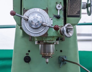 Координатно-расточной станок 2Д450