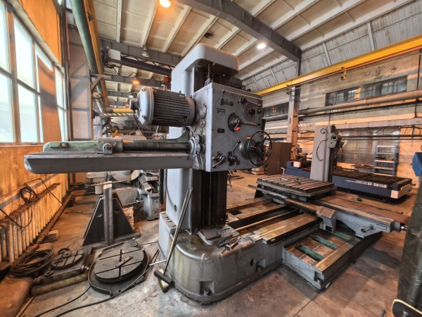 Горизонтально-расточной станок TOS W100