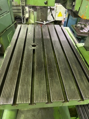 Широкоуниверсальный Прецизионный фрезерный станок MAHO MH 600P (пр-во Германия)