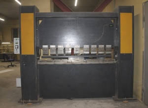 Пресс гибочный ПГГ2000 с 3-мя комплектами оснастки