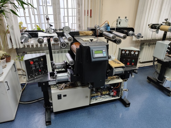 Оборудование для изготовления голограмм James River