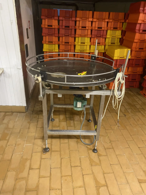 Накопительный стол круглый