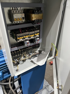 Листогибочная 3 - х валковая машина ИБ2220