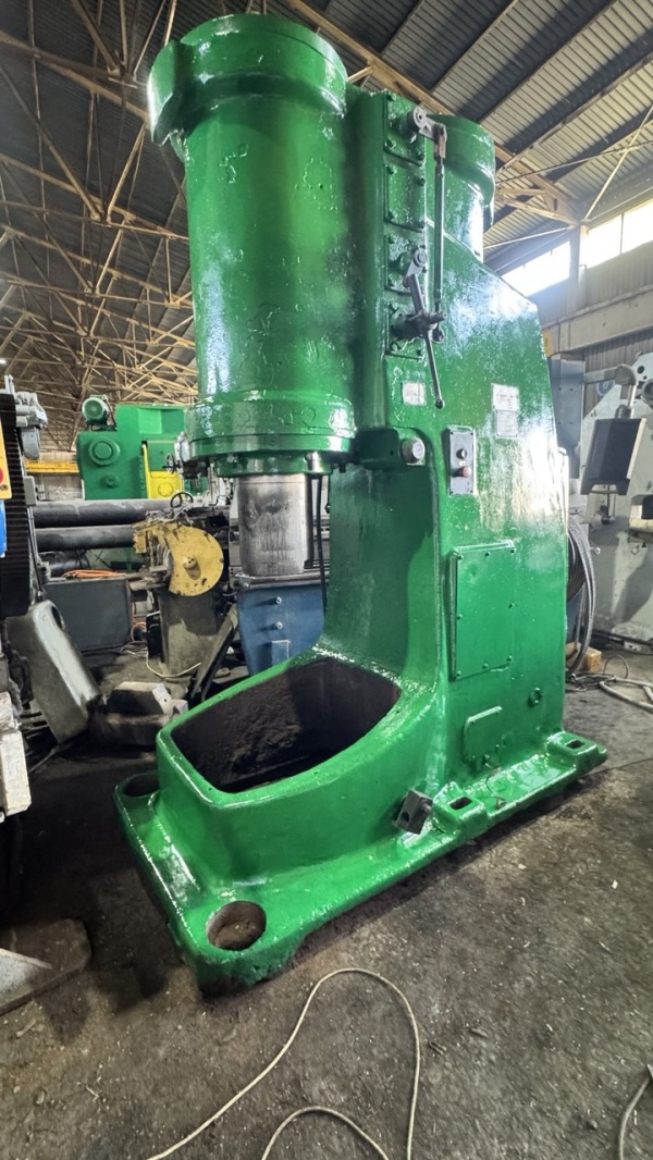 Молот ковочный МА4134 МПЧ 250 кг