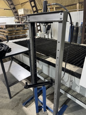 Пресс гидравлический