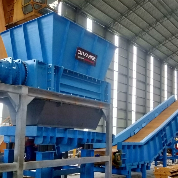 Двухвальный измельчитель DRE-1600